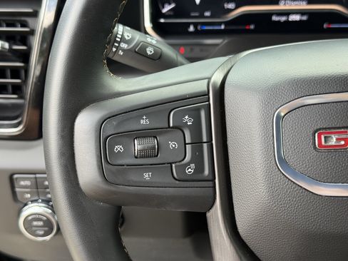 Used 2025 GMC Sierra 2500 AT4 AWD/4WD image 17