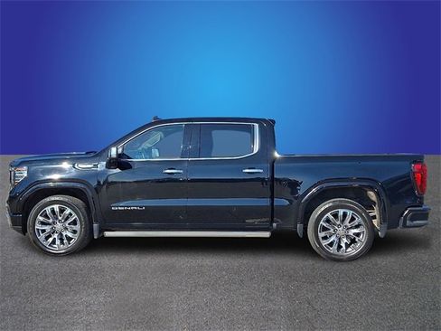 Used 2023 GMC Sierra 1500 Denali w/ Denali Reserve Package image 7
