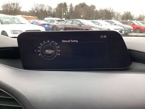 Used 2024 MAZDA MAZDA3 s image 18