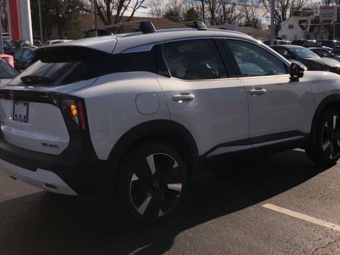 New 2026 Nissan Kicks SR w/ Cold Weather Package image 8