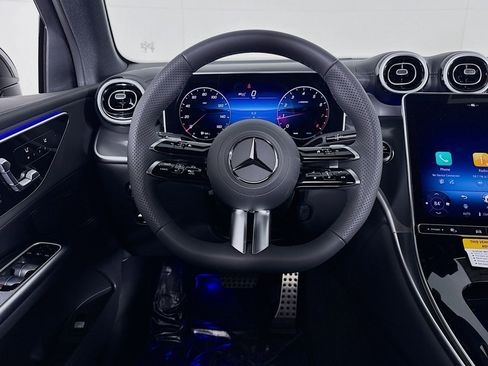 New 2026 Mercedes-Benz GLC 300 image 4
