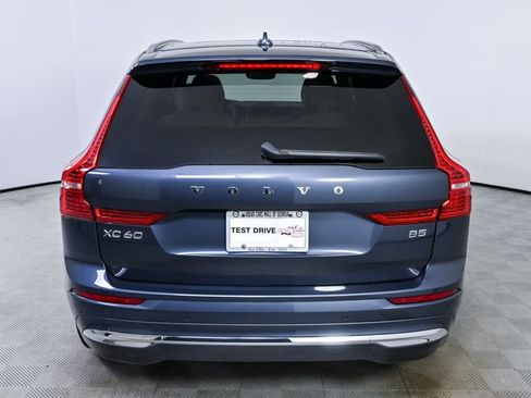 Used 2022 Volvo XC60 B5 Inscription w/ Climate Package image 32