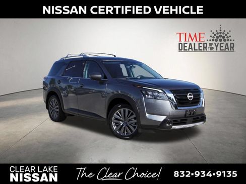 Certified 2025 Nissan Pathfinder SL w/ SL Premium Package FWD image 1