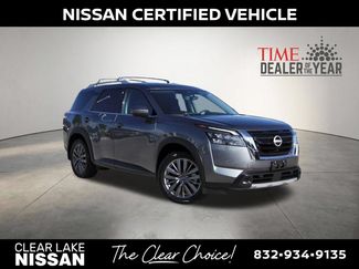Certified 2025 Nissan Pathfinder SL w/ SL Premium Package FWD video 1