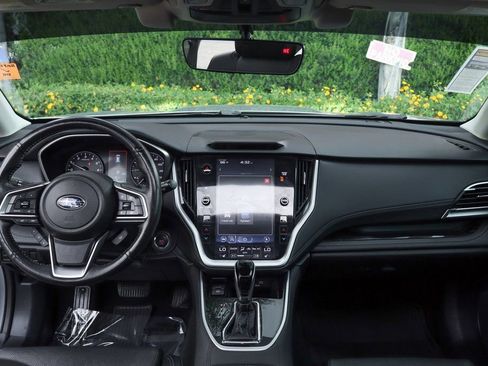 Used 2022 Subaru Outback Limited image 27