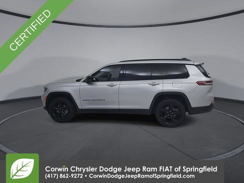 Used 2023 Jeep Grand Cherokee L Limited w/ Black Appearance Package AWD/4WD image 8