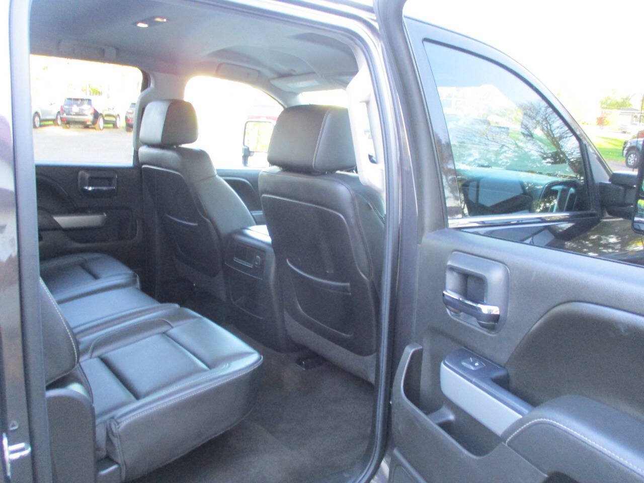 Used 2015 Chevrolet Silverado 2500 LTZ w/ Duramax Plus Package AWD/4WD image 24