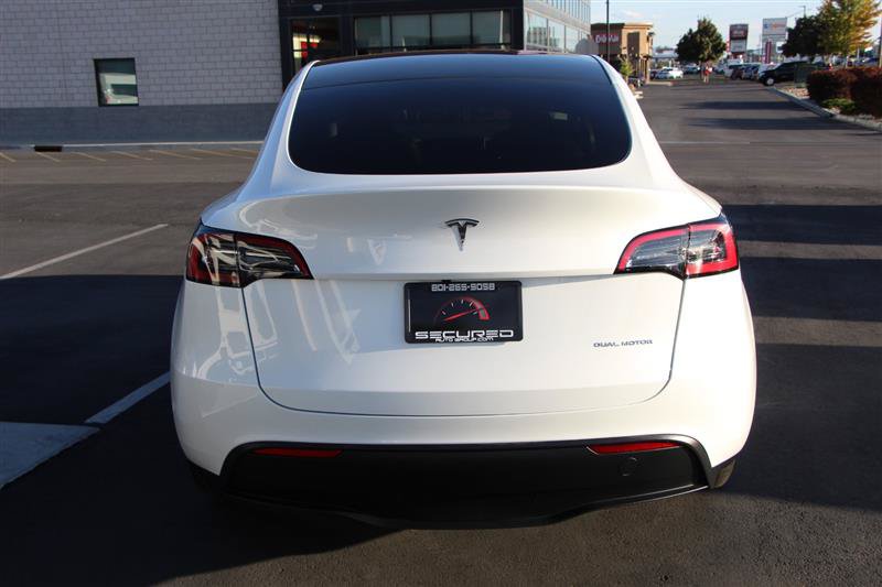 Used 2023 Tesla Model Y Long Range AWD/4WD image 8