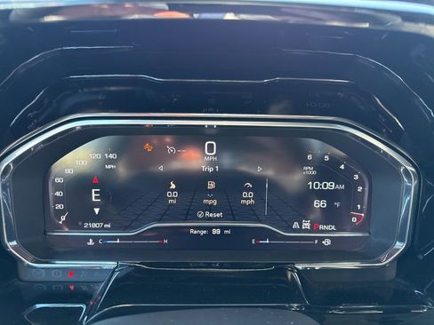 Certified 2024 GMC Sierra 1500 Elevation w/ LPO, Elevation Black Package AWD/4WD image 4