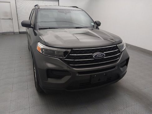 Used 2020 Ford Explorer XLT AWD/4WD image 14