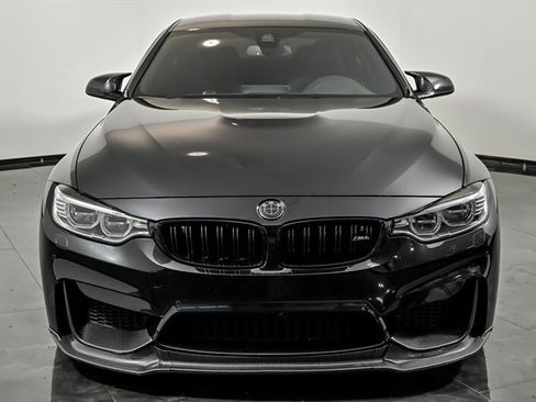 Used 2017 BMW M4 Coupe RWD image 4