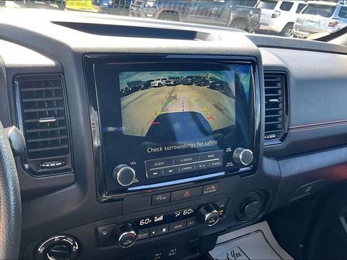 Used 2024 Nissan Frontier PRO-4X AWD/4WD image 13