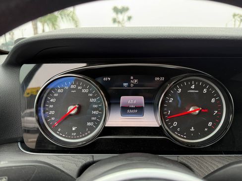 Used 2019 Mercedes-Benz E 300 image 24