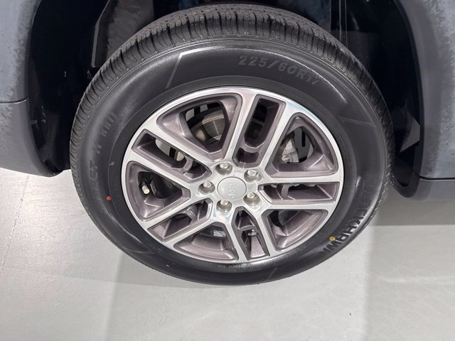 Used 2020 Jeep Compass Latitude FWD image 10