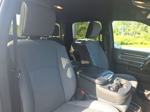 Used 2021 RAM 2500 Big Horn w/ Level 1 Equipment Group AWD/4WD image 24