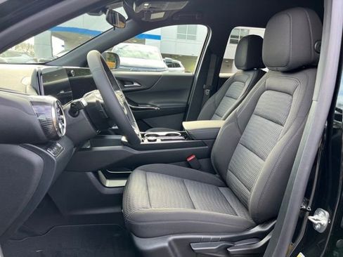 New 2026 Chevrolet Equinox LT image 17