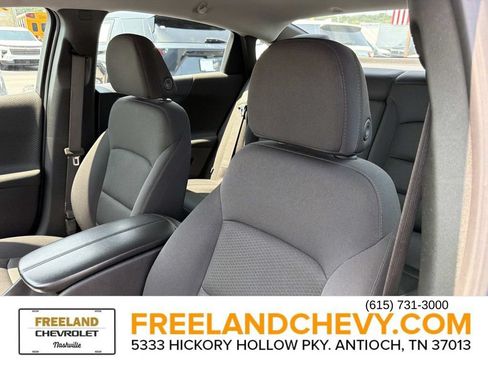 Used 2024 Chevrolet Malibu LT FWD image 24