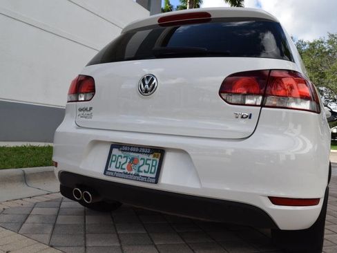 Used 2013 Volkswagen Golf TDI image 20