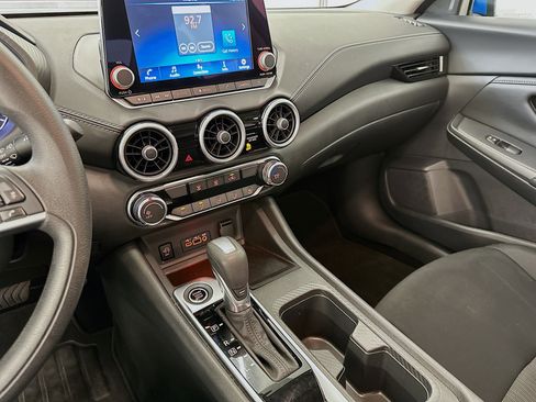 Used 2025 Nissan Sentra SV image 25