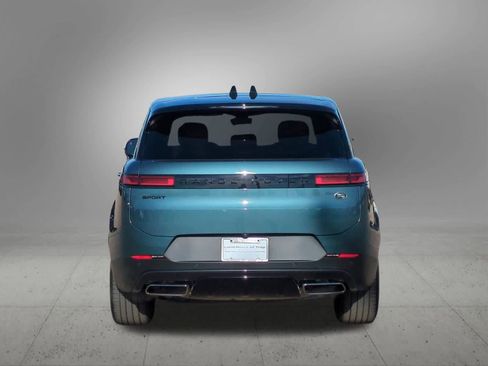 Used 2023 Land Rover Range Rover Sport SE image 5