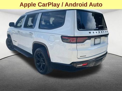 Used 2023 Jeep Wagoneer Series II AWD/4WD image 10
