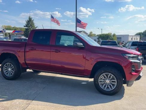 New 2026 Chevrolet Colorado LT w/ LT Convenience Package image 2