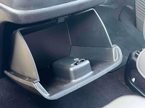 Used 2019 Chevrolet Express 3500 LT w/ LT Preferred Equipment Group RWD image 29
