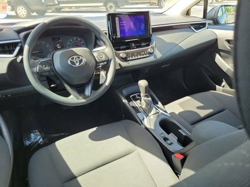 Used 2023 Toyota Corolla LE image 9