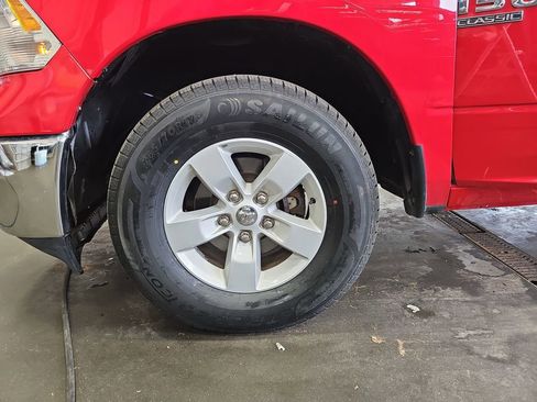 Used 2023 RAM 1500 Classic SLT w/ Trailer & Traction Group image 32