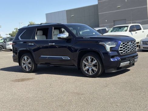 Used 2024 Toyota Sequoia Capstone AWD/4WD image 5