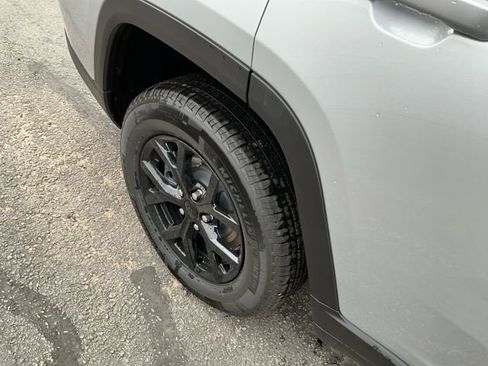 New 2026 Jeep Grand Cherokee L 4WD image 19