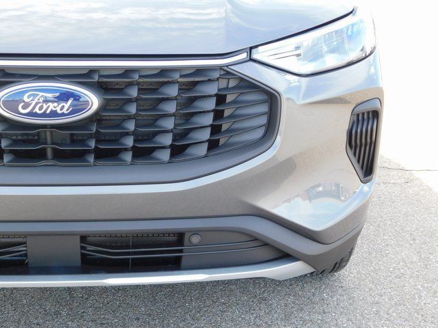 New 2026 Ford Escape Active w/ Tech Pack #1 AWD/4WD image 9