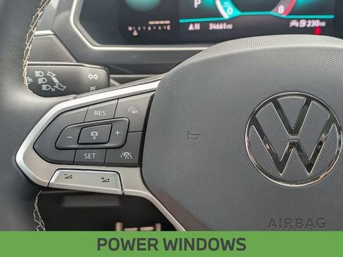 Used 2023 Volkswagen Tiguan SE R-Line FWD image 19