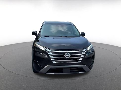 Used 2026 Nissan Rogue SL FWD image 4