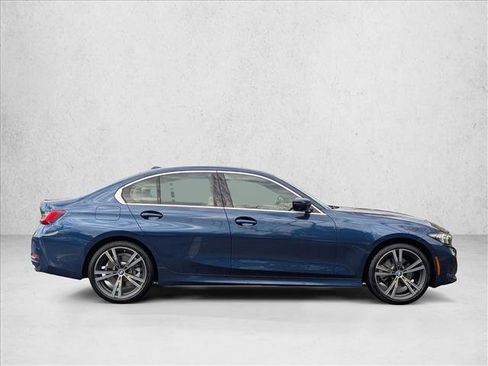 Used 2024 BMW 330i Sedan w/ Premium Package image 4