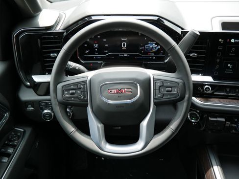 New 2025 GMC Sierra 2500 SLT w/ SLT Premium Package image 9