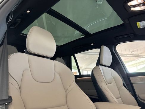 New 2026 Volvo XC90 T8 Plus w/ Protection Package Premier AWD/4WD image 17
