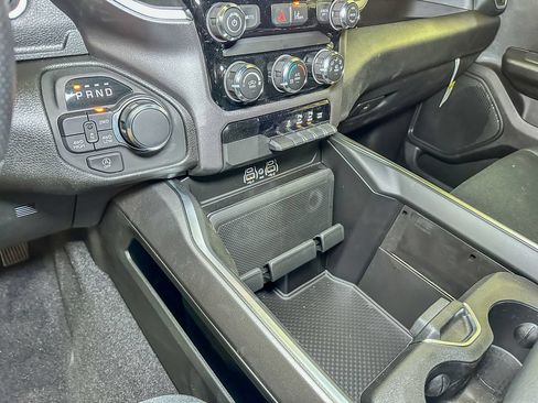 New 2026 RAM 1500 Express AWD/4WD image 31