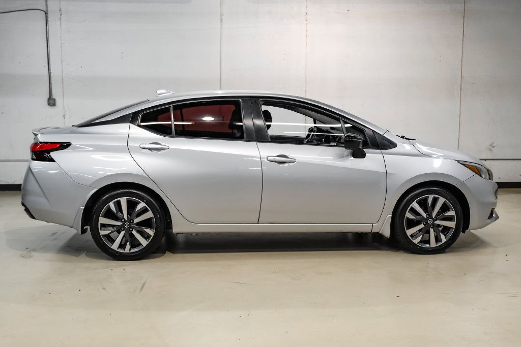 Used 2020 Nissan Versa SR FWD image 6