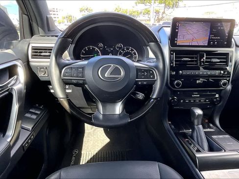 Used 2023 Lexus GX 460 Premium AWD/4WD image 14