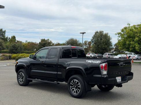 Used 2023 Toyota Tacoma TRD Sport w/ Black Out Package (TMS) AWD/4WD image 3