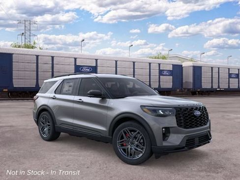 New 2026 Ford Explorer ST-Line w/ ST-Line Street Pack RWD image 7