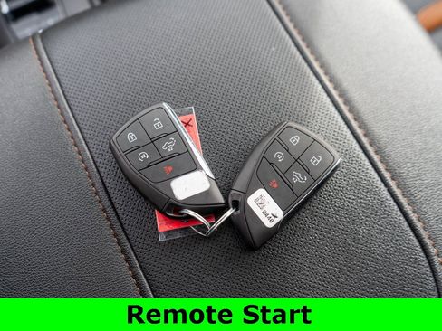 Used 2024 GMC Sierra 1500 AT4 w/ Technology Package image 25