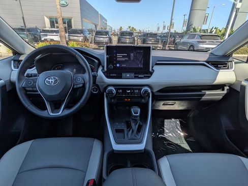 Used 2023 Toyota RAV4 XLE Premium FWD image 27