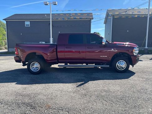 Used 2024 RAM 3500 Laramie AWD/4WD image 6