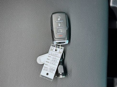 New 2026 RAM 1500 Express AWD/4WD image 19