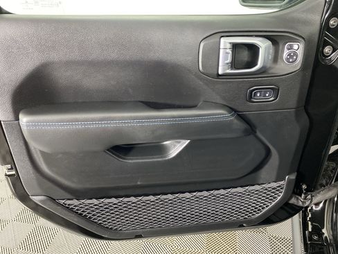 Used 2021 Jeep Wrangler Unlimited Rubicon 4xe w/ Steel Bumper Group image 16