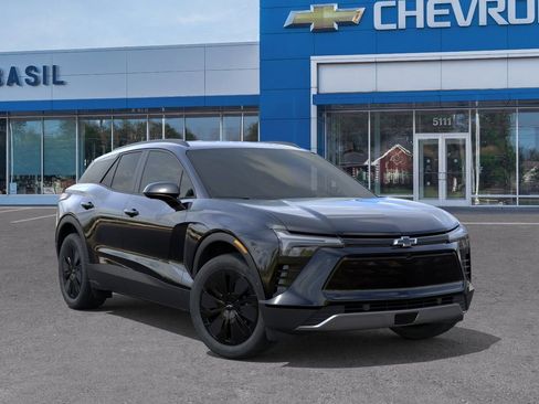 New 2026 Chevrolet Blazer EV LT w/ Midnight/Sport Edition AWD/4WD image 7