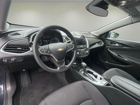 Used 2023 Chevrolet Malibu LT image 16