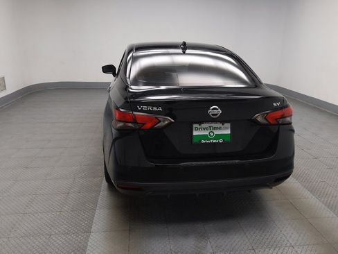 Used 2021 Nissan Versa SV FWD image 6